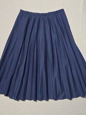 Vintage Navy Pleated Midi Skirt